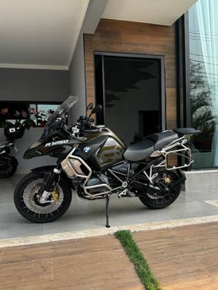 BMW R 1250 GS ADVENTURE PREMIUM + EXCLUSIVE BMW R 1250 GS ADVENTURE PREMIUM + EXCLUSIVE